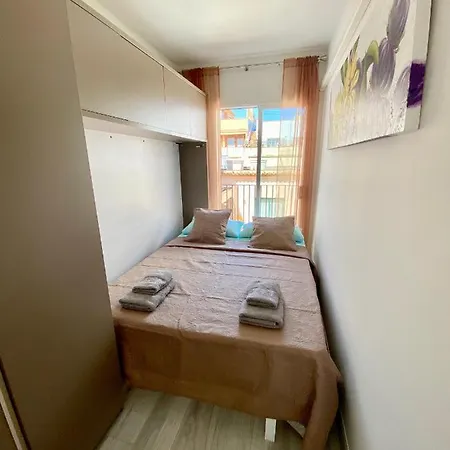Amazing 2 Bedroom With Big Sun Terrace Centre *